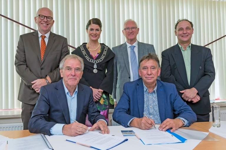 Ondertekening Leeyen Vastgoed - Aviation Valley